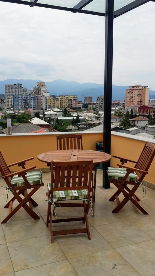Blossom Hotel Batumi Exterior foto