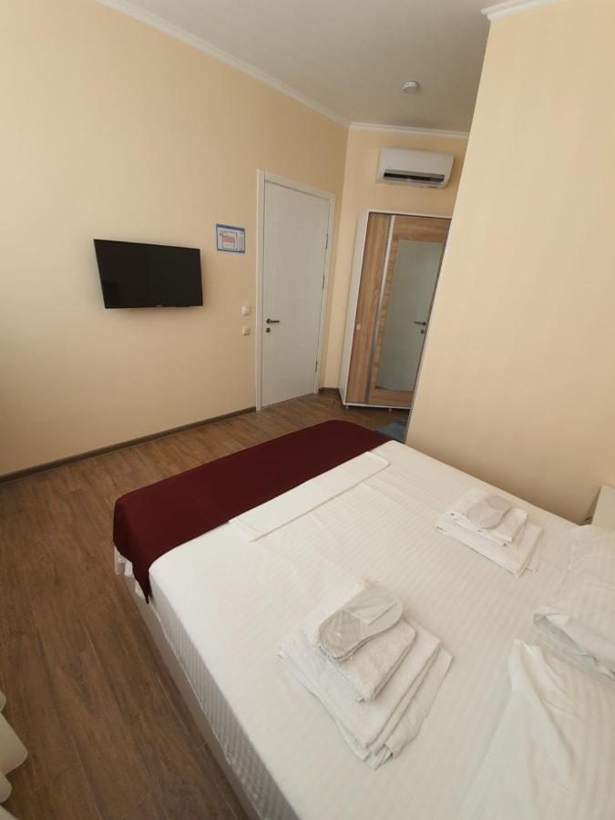Blossom Hotel Batumi Exterior foto
