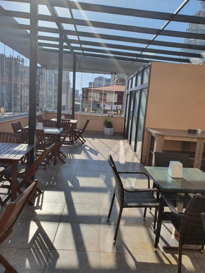 Blossom Hotel Batumi Exterior foto